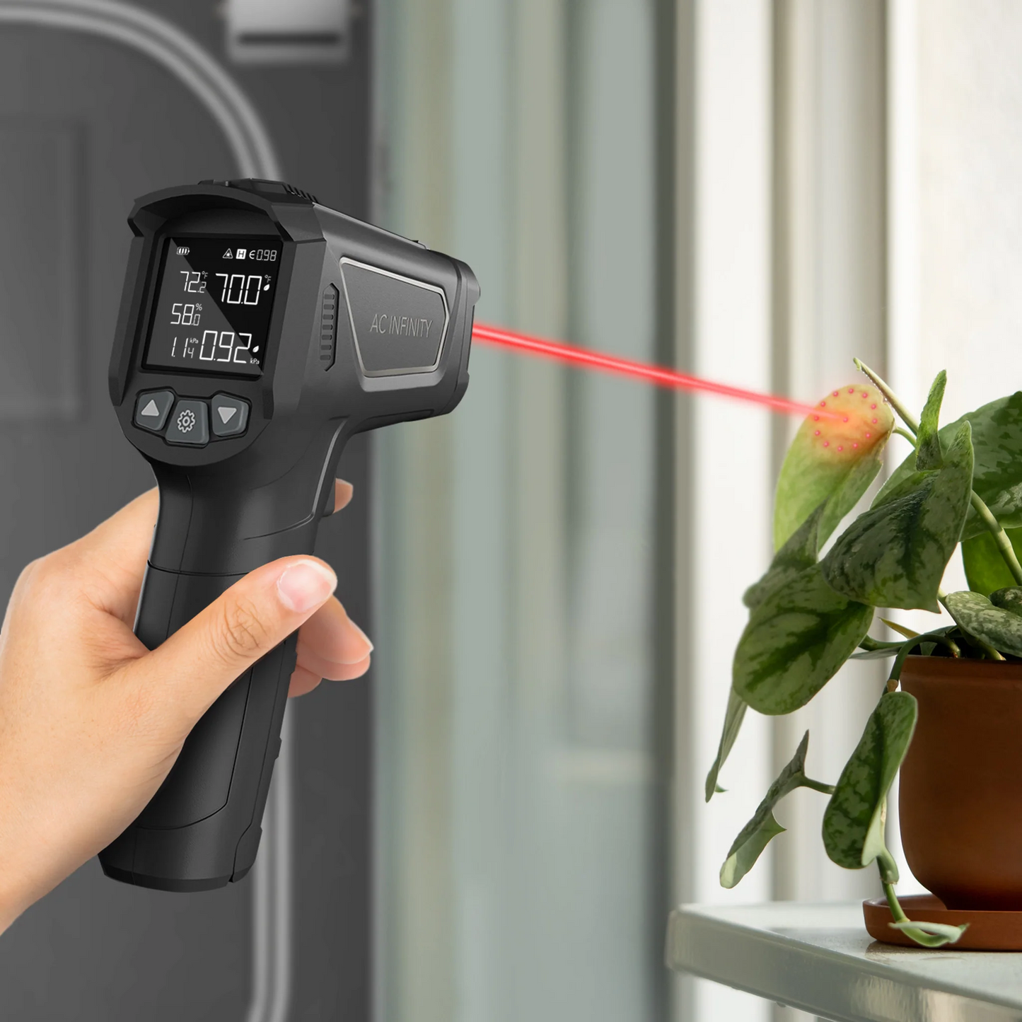 VPD Thermometer, Handheld Environmental Monitor, Captures Leaf VPD and Temperature